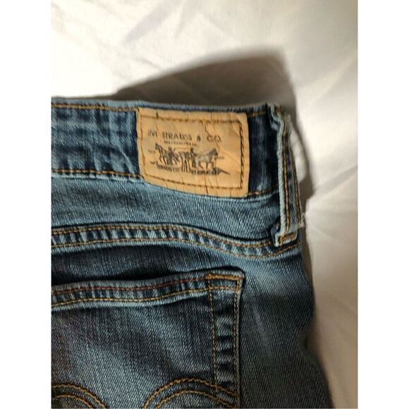 Levi’s Denim Cutoffs Size 12 - Picture 3 of 5